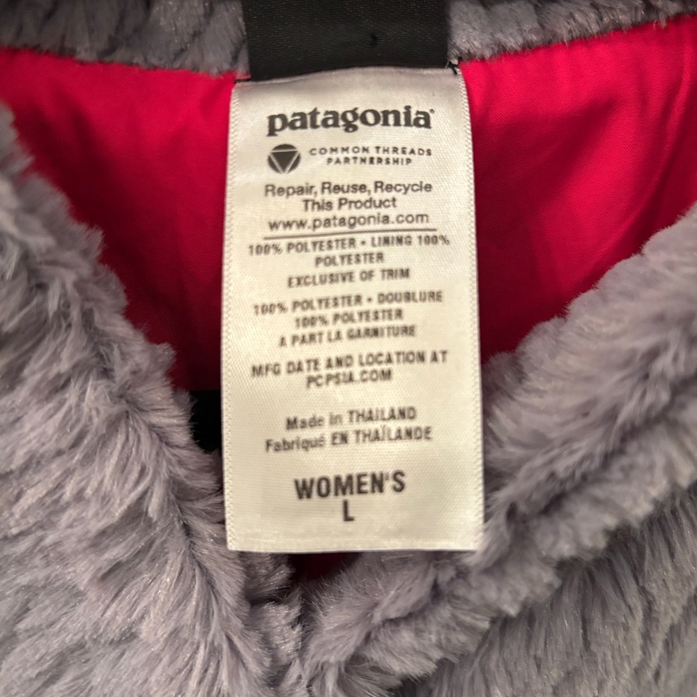 Patagonia grey faux fur jacket - Picture 4 of 5